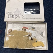 "THE GURKINS PUPPETS" HOLZ