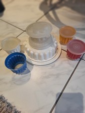Puddingsform "Kleiner Prinz", Tupperware, gebraucht und  Tupper Puddingförmchen