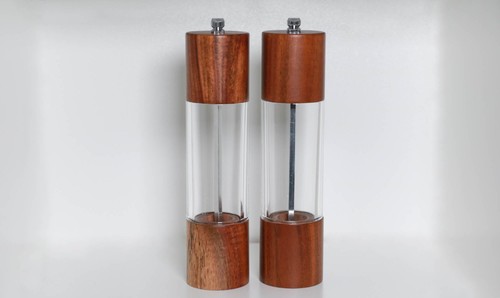 Salz und pfeffermühle set - und,