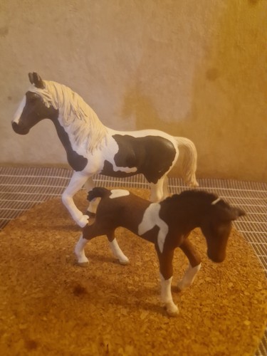 Schleich stute mit - stute, fohlen