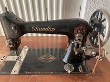 Antike Nähmaschine Mundlos , Modell 100