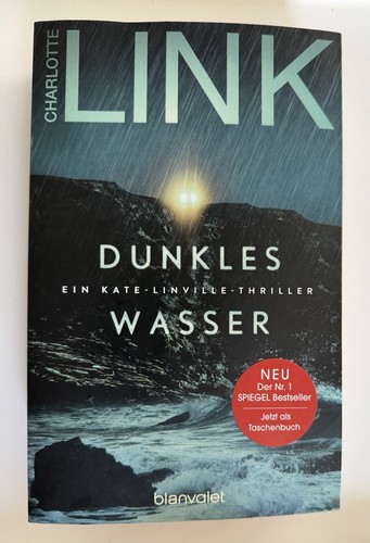 Dunkles wasser von charlotte - wasser,