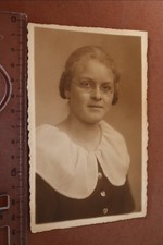 Great old photo pretty woman - old,