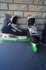 Ältere Bauer Performance  Schlittschuhe/Eishockey Schuhe- Schwarz 300