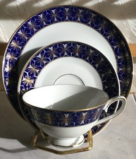Sammeltasse Colditz- Porzellan Echt Kobalt 3-tlg.  Sammeltassengedeck-neuwertig