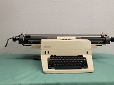 Vtge Predom Typewriter Poland