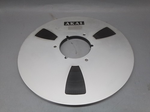 AKAI
