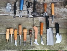  Alte Lederwerkzeuge –