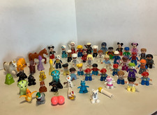 Lot 56 Lego Duplo Figures
