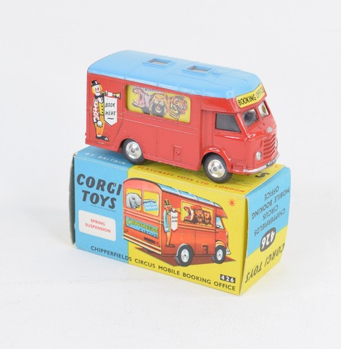 Corgi toys 426 chipperfields - corgi,