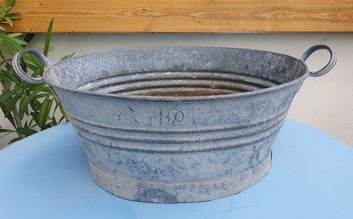 Kleine alte zinkwanne - alte,