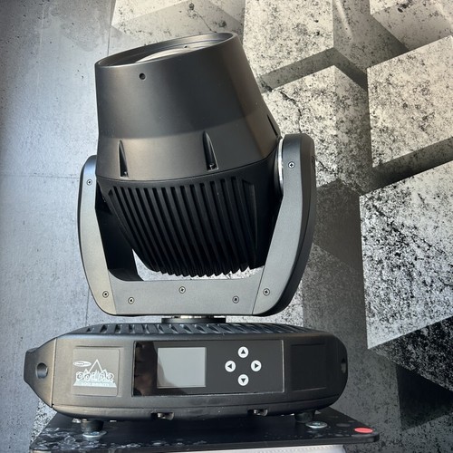 Showtec polar 100 beam - polar, ip65