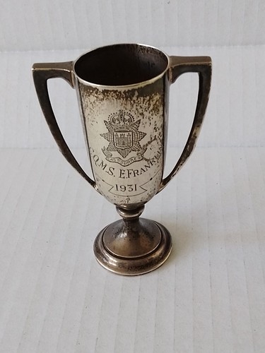 Silber militär pokal - hm,