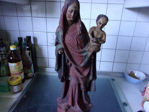 Maria mit jesus - jesus-figur, aus