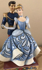 Disney  Traditions  CINDERELLA