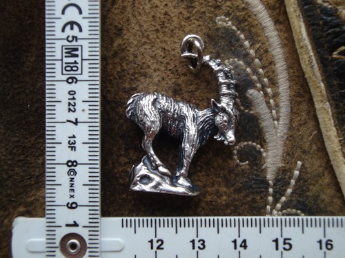 Charivari anhänger charm - charivari,