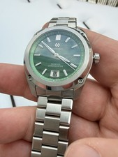 Formex Essence ThirtyNine 39mm