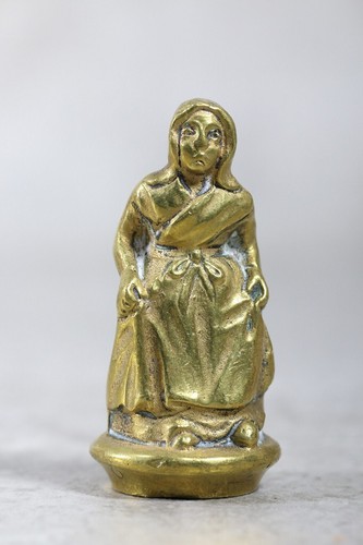 Alte messingskulptur dame frau - alte,