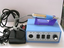 Nagelmaniküre, Zahn