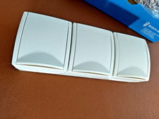 Busch-Jaeger 2300/3 EW-54 SCHUKO 3-fach waagrecht ocean alpinweiß IP44 Neu OVP