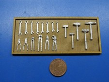 Werkzeugwand groß für