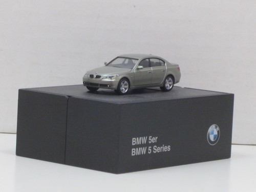 Bmw 5er silbergrünmetallic - 5er, in