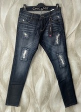 Jeans mit cut outs - 👖,