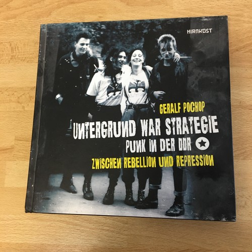 Untergrund war strategie punk - untergrund, strategie.