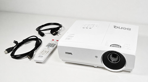 Benq mh684 full beamer - full,