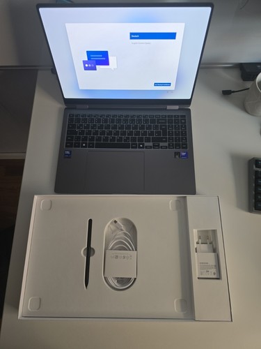 Samsung galaxy book5 - galaxy,
