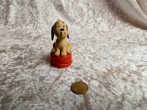 Schleich wum auf kissen - auf,