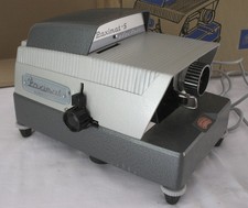 Diaprojektor Braun  Paximat -S mit Fernbedienung Linse & Lampe ohne Magazin