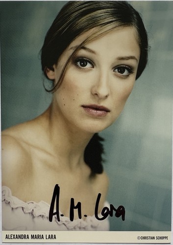 Alexandra maria lara signiert - maria,