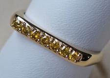 Fancy Gelb ♦️ 0.24 Ct