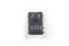 10 Stück X8 4205 - PDIP 8