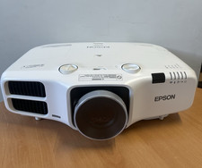 Epson Projektor EB-5520W Beamer H826B 5500 Lumen  WXGA 1 nur 1388 Lampenstunden