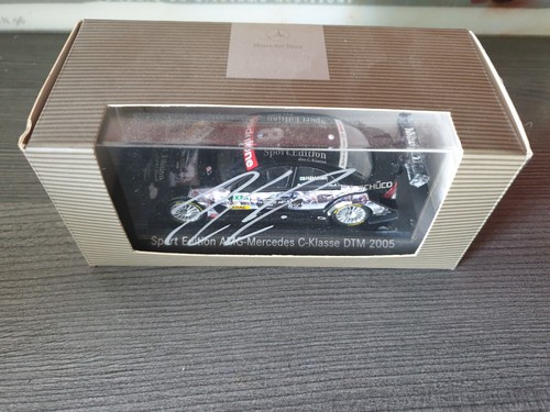 Häkkinen modell von kimi - 1:43,