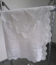 Konvolut Tischläufer und Deckchen Handarbeit Häckelarbeit