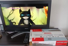 Toshiba Regza TV 32R3500P Diagonale 80 cm und DVD Player SD580EKTE