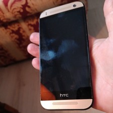 HTC Handy, defekt, nur Ersatzteile