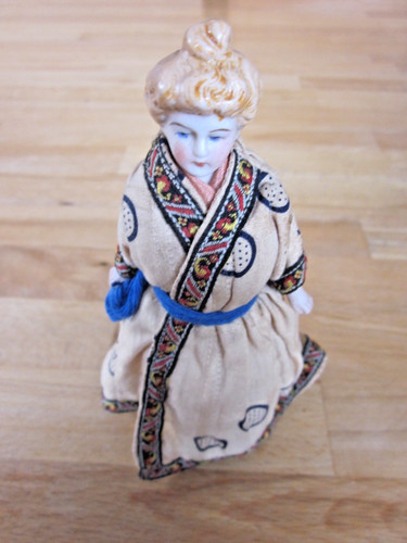 Antike alte puppe - antike, frau