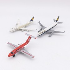 Matchbox etc. diverse Flugzeugmodelle LTU in Tüte siehe Bilder o. EX7393