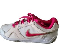 Nike - Training Schuhe Damen Sneaker Halbschuhe Schuhe Freizeitschuhe weiß pink