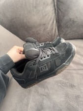 Shoes - dc,