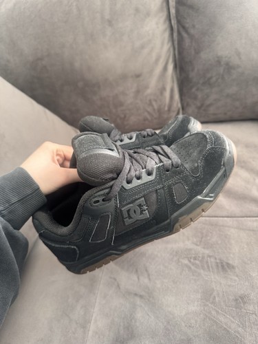 Shoes - dc,