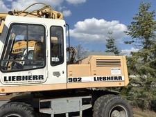 Mobilbagger Liebheer 902