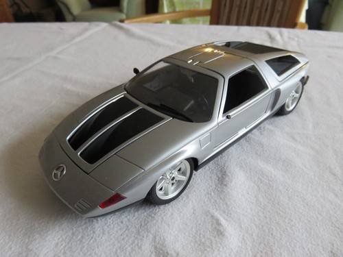 Mercedes 111 1969 18 - 1969, 1:18