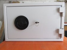 Mehrzweck-Möbel-Tresor Modell Kassel-Calden Sicherheitsstufe B, neuwertig/privat