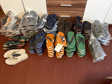 Restposten Teva Flip Flops und Wasserschuhe - 69 Paar Schuhe - Gr. 42/US 9/UK 8