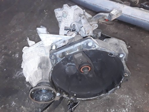 Audi 2003 6 gang - 8p,